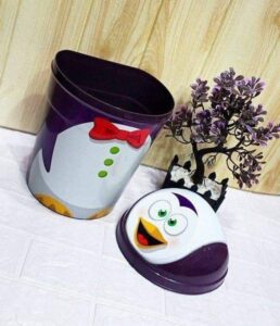 Garbage holder