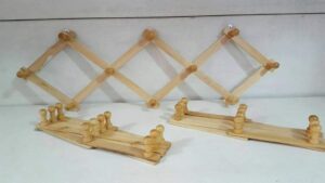 Wooden hanger with zipper شماعه خشب سوسته